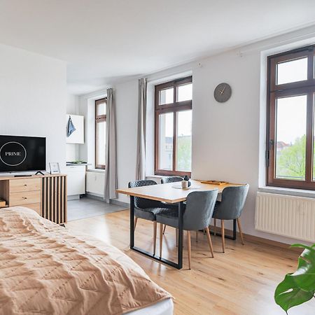 Prime - 2 Zimmer Wohnung Direkt Am Fluss ไลป์ซิก ภายนอก รูปภาพ